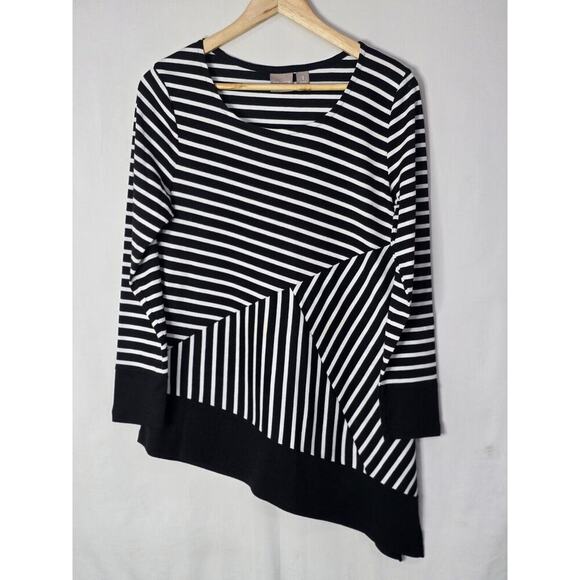 CHICO'S Black & White Asymmetrical Stripe Women's Tunic, Long Sleeve Size 1 Med - Picture 1 of 6